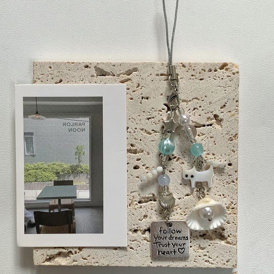 Wholesale Small fresh summer cat shell pendant mobile phone chain keychain